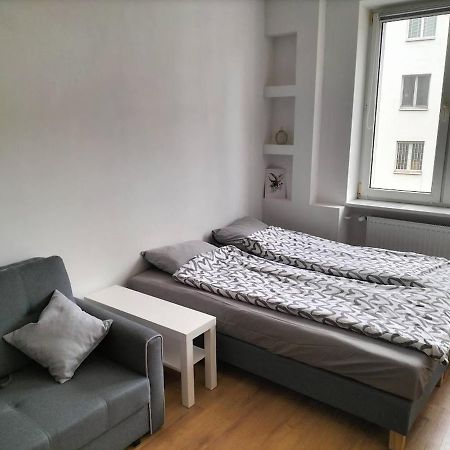 Apartament 2-3 Os Angorska Przy Stadionie Narodowym Warsaw Exterior photo